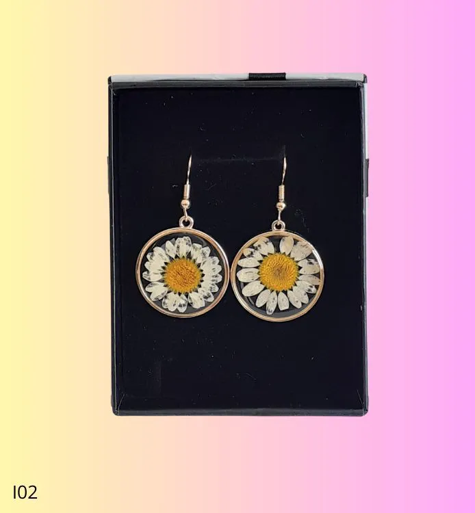 Boucles d'oreilles rondes marguerite blanche