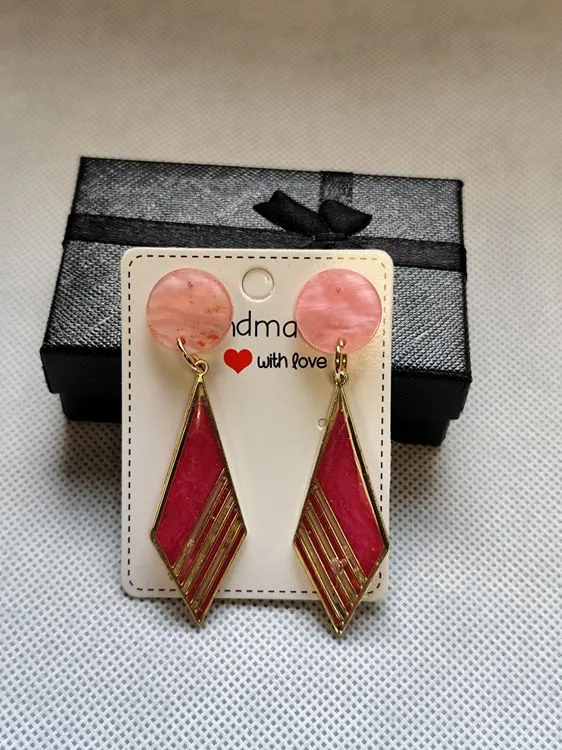 Boucle d'oreilles losange rose